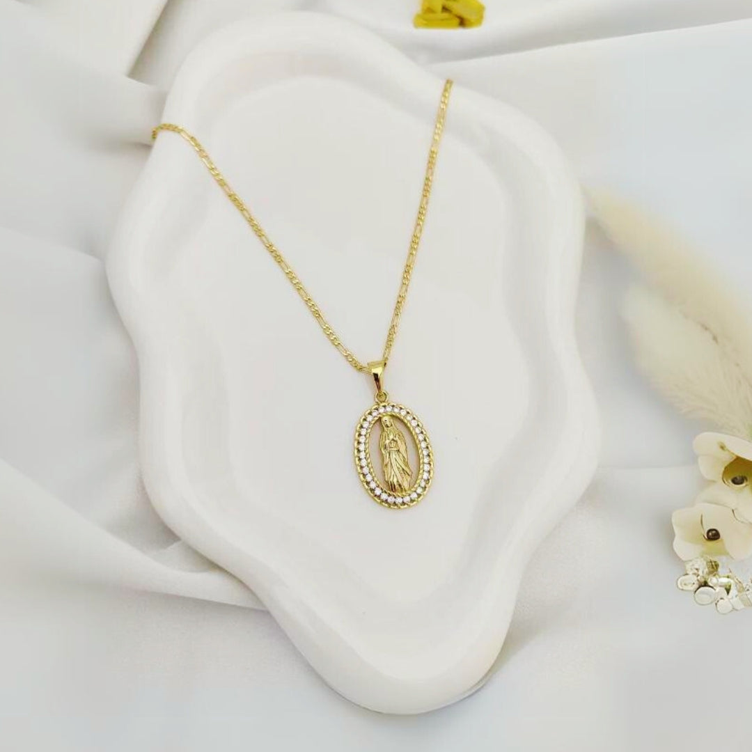 Collar Virgen María: Protección y Bendición para tu Familia OFERTA 2X1